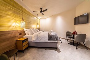 Trikala Mall Suites !