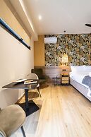 Trikala Mall Suites !