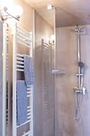 Trikala Mall Suites !