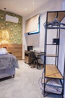 Trikala Mall Suites !