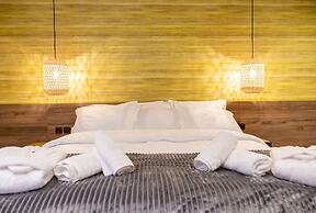 Trikala Mall Suites !