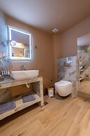 Trikala Mall Suites !