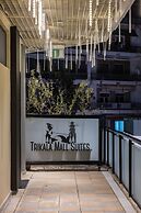 Trikala Mall Suites !