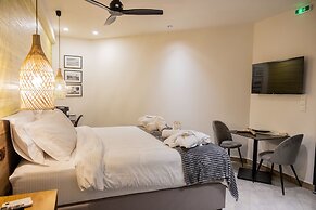 Trikala Mall Suites !