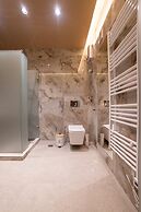 Trikala Mall Suites !