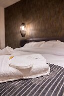 Trikala Mall Suites !