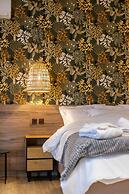 Trikala Mall Suites !