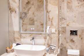 Trikala Mall Suites !