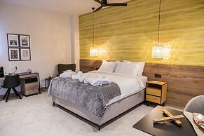 Trikala Mall Suites !