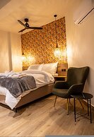 Trikala Mall Suites !