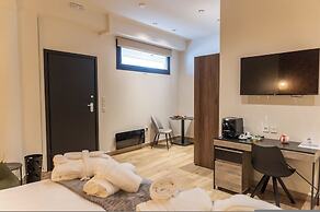 Trikala Mall Suites !