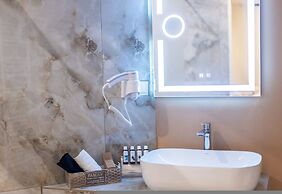 Trikala Mall Suites !