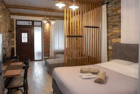 The Lake House Angeliki