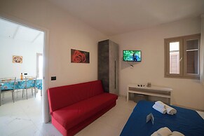 Quadri Pino Near The Sea 1