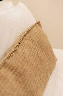 Erthā Suites with private pools