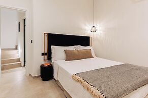 Erthā Suites with private pools