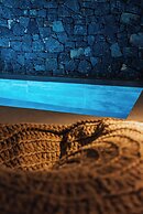 Erthā Suites with private pools