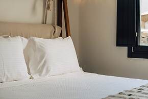 Erthā Suites with private pools