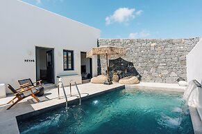 Erthā Suites with private pools