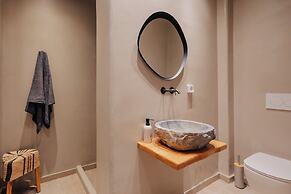 Erthā Suites with private pools