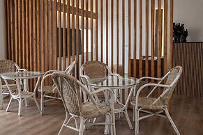 Bellavista Kamarina Resort