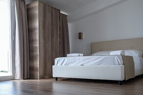 Bellavista Kamarina Resort