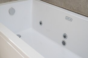 Bellavista Kamarina Resort