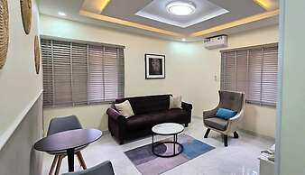 215 West Apartment