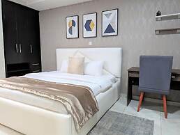 215 West Apartment