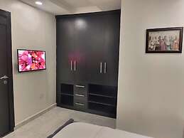 215 West Apartment