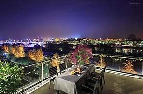 Li River Resort Villa Hotel