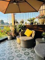 Li River Resort Villa Hotel