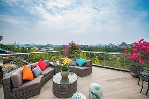 Li River Resort Villa Hotel