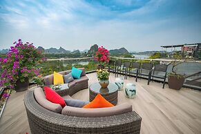 Li River Resort Villa Hotel