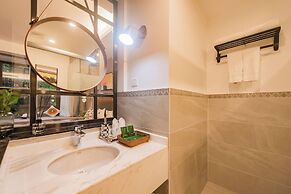 Li River Resort Villa Hotel