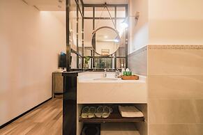 Li River Resort Villa Hotel