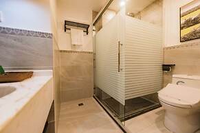 Li River Resort Villa Hotel