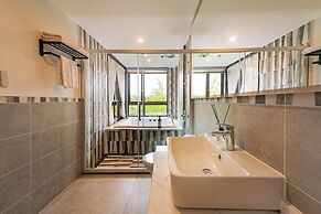 Li River Resort Villa Hotel