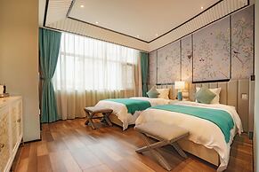 Li River Resort Villa Hotel