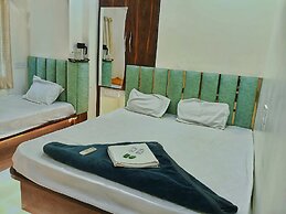 Hotel Aagman Palace - Near Mahakal Temple