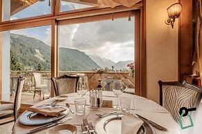 HOTIDAY Room Collection - Campiglio Pradalago