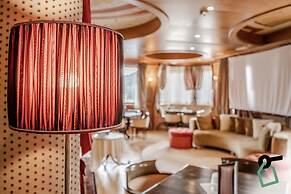 HOTIDAY Room Collection - Campiglio Pradalago