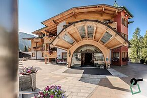 HOTIDAY Room Collection - Campiglio Pradalago