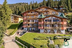 HOTIDAY Room Collection - Campiglio Pradalago