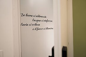 Napolitano Rooms