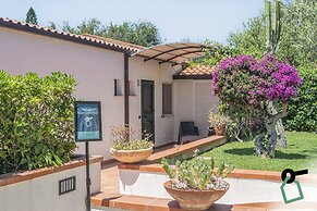 HOTIDAY Room Collection - Cefalù Mazzaforno