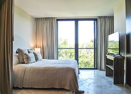 Celestial Penthouse with Private Jacuzzi