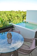 Celestial Penthouse with Private Jacuzzi