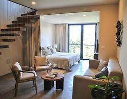 Celestial Penthouse with Private Jacuzzi