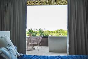 Celestial Penthouse with Private Jacuzzi